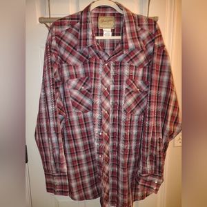 Wrangler button down shirt